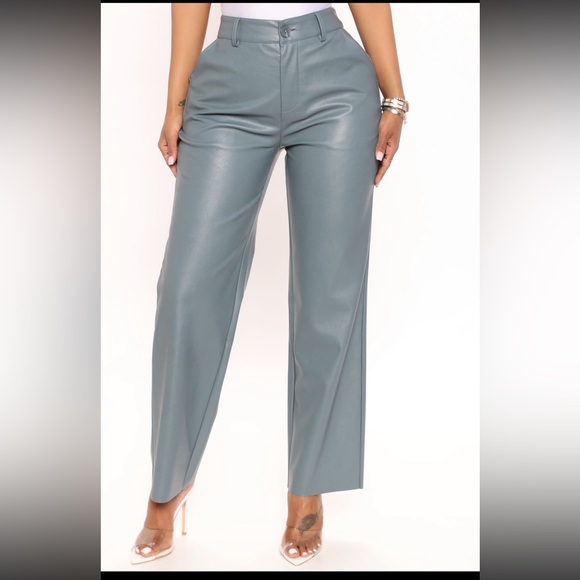 BRAND NEW FASHION NOVA FAUX LEATHER PANTS - Picture 2 of 4